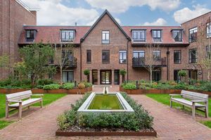 Photo 9- click for photo gallery